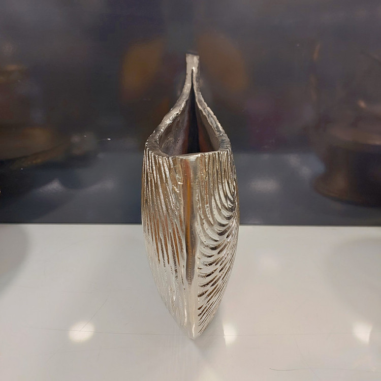 گلدان دکوری مدل قایقی طرح مارپیچ